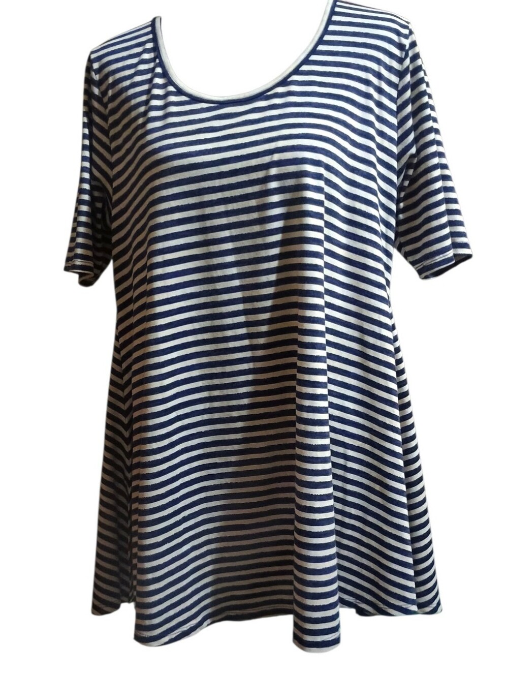 Short Sleeve Top Pullover Split Hem Round Neckline Shirt Blue White Stripe Sz M